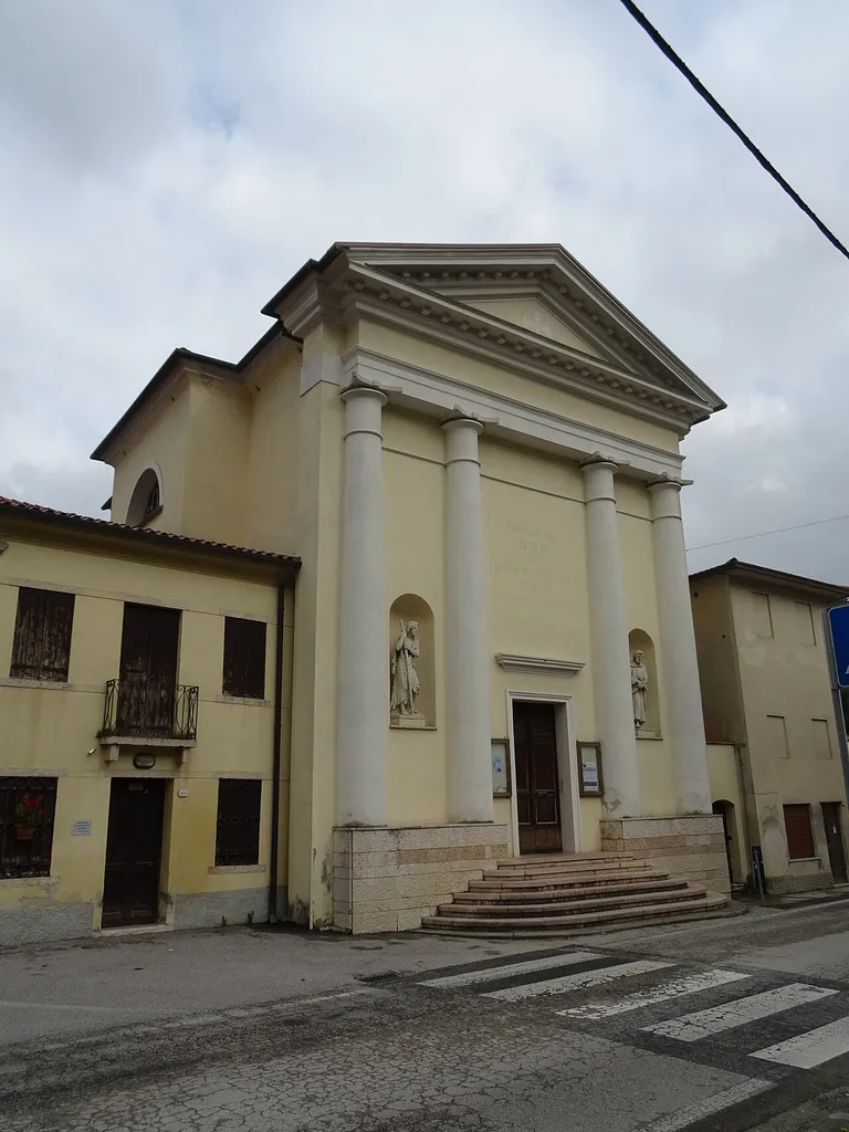 Vallonara (Marostica, Veneto, Italy), Saint John the Baptist church