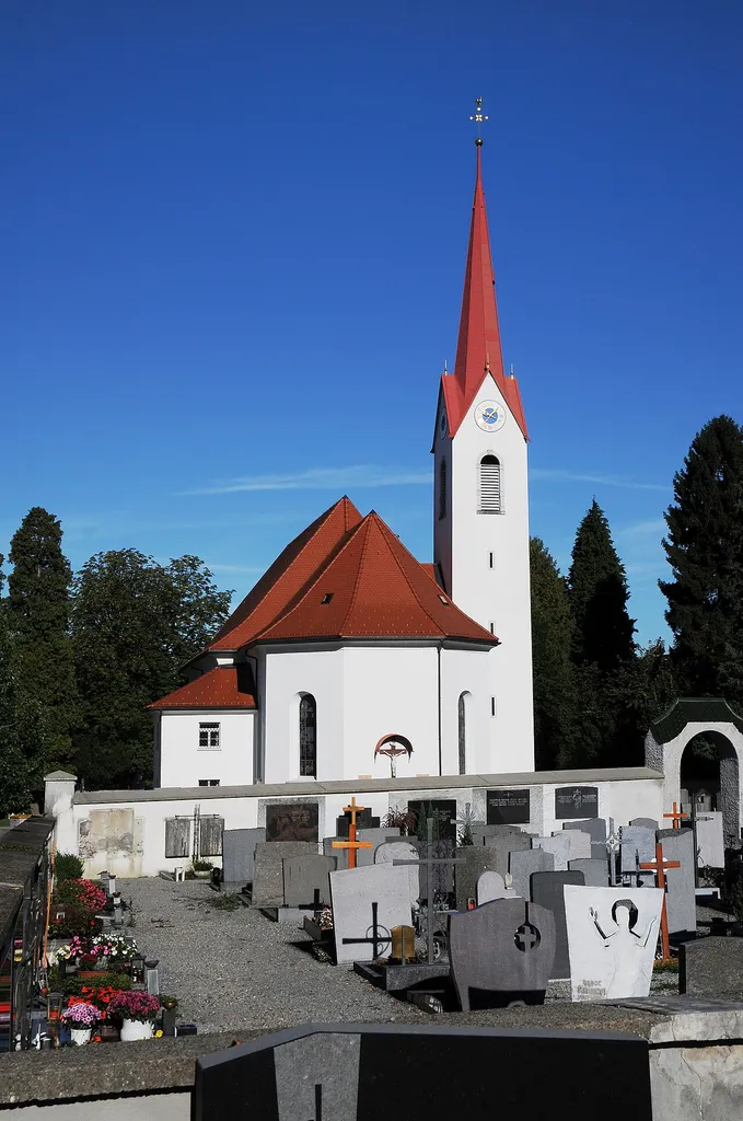Kath. Pfarrkirche Zu Unserer Lieben Frau Mariä Heimsuchung im Stadtbezirk Haselstauden von Dornbirn.