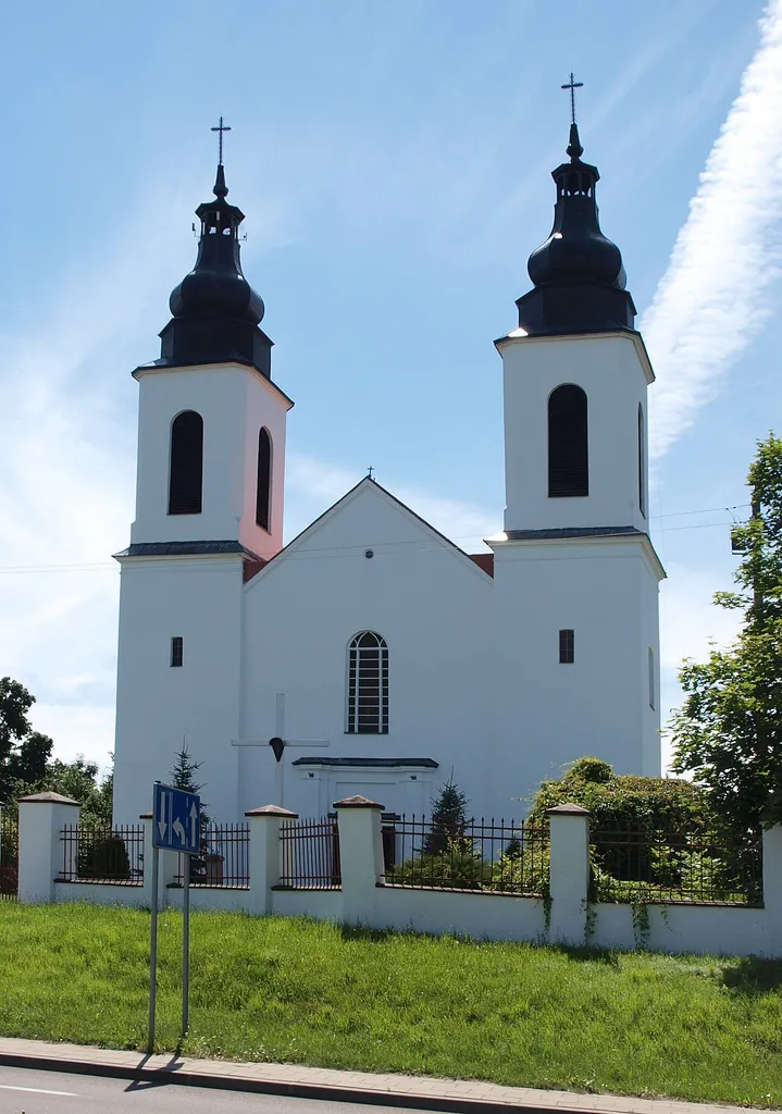 Zabytkowy kościół murowany pw. św. Jakuba Apostoła w Bakałarzewie, 1936 r