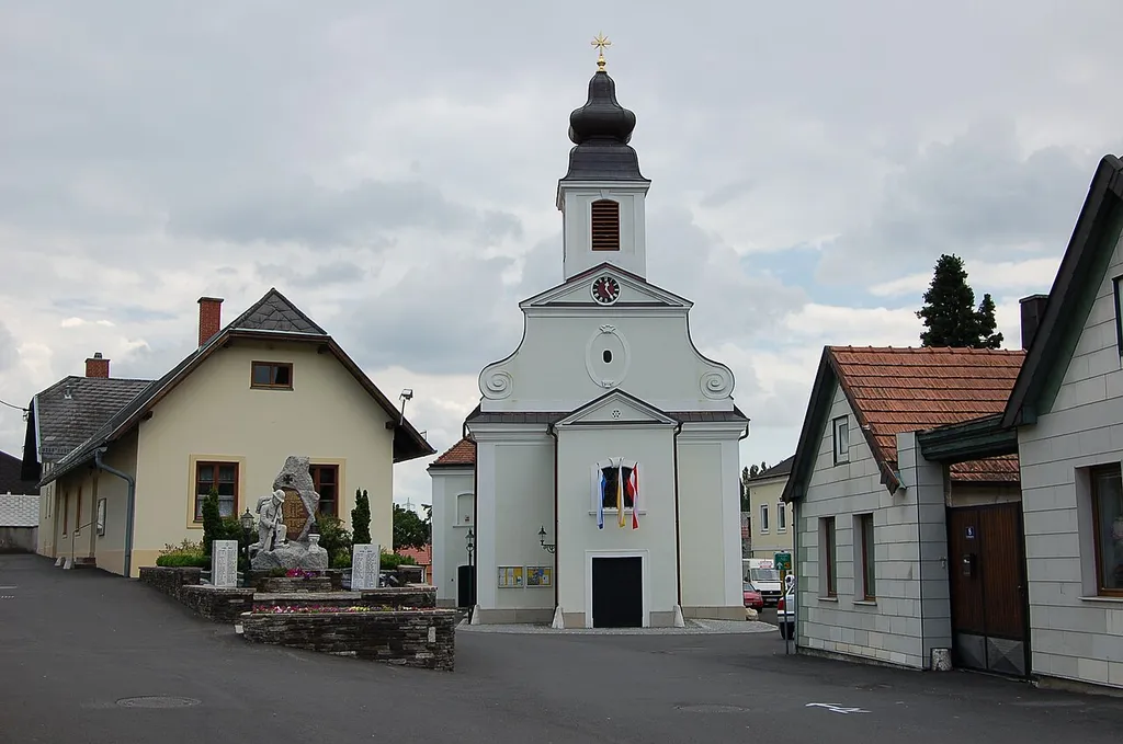 Parish church of Wöllersdorf, Lower Austria
