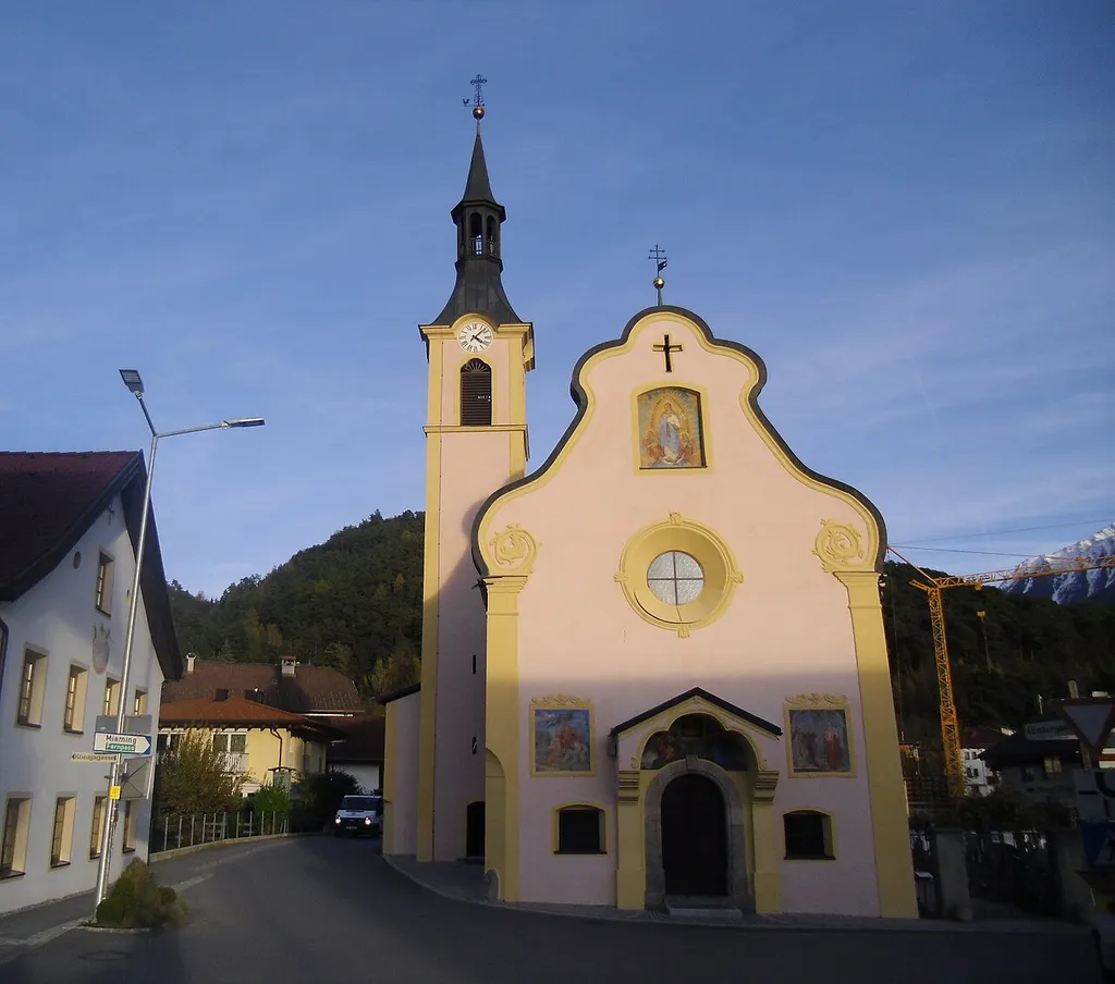This media shows the remarkable cultural object in the Austrian state of Tyrol listed by the Tyrolean Art Cadastre with the ID 19832. (on tirisMaps, pdf, Fotoarchiv Tiroler Kunstkataster, more images on Commons, Wikidata)