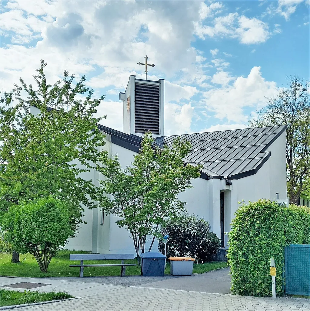 Cantate-Kirche (Kirchheim)