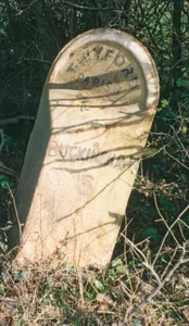 Milepost, 200m N of former railway bridges