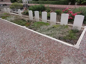 Vendegies-au-Bois Churchyard