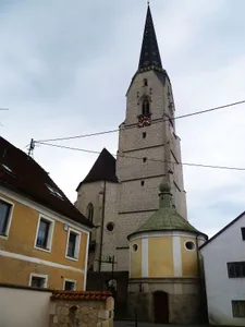 Pfarrkirche Mariä Himmelfahrt, Neukirchen an der Enknach