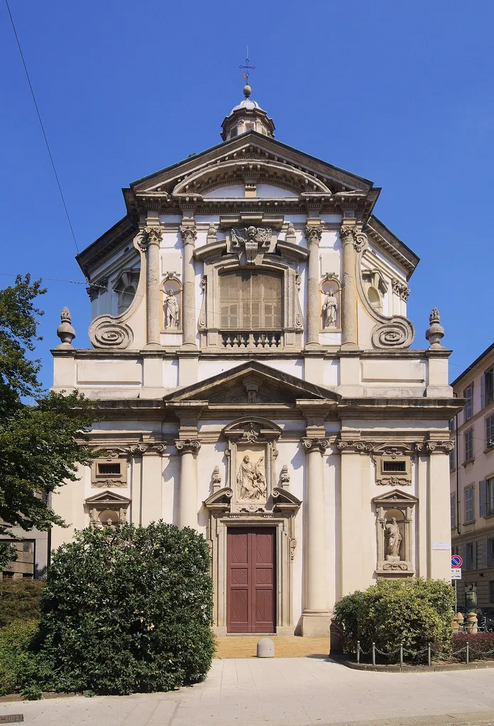 The facade of San Giuseppe, Milan