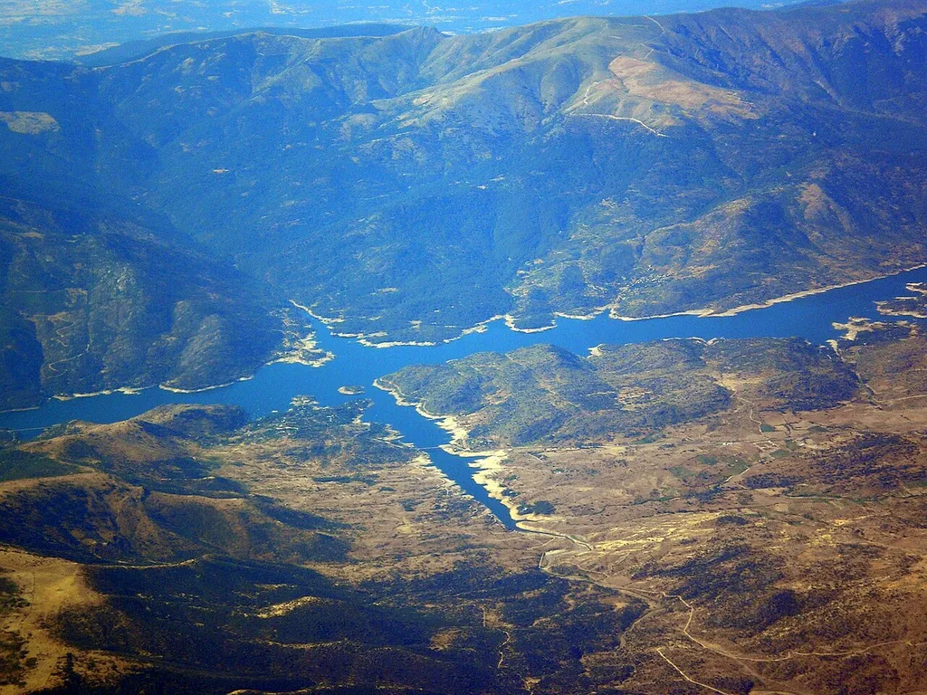 Embalse de Burguillo, provincia de Ávila, Castilla y León, España.
