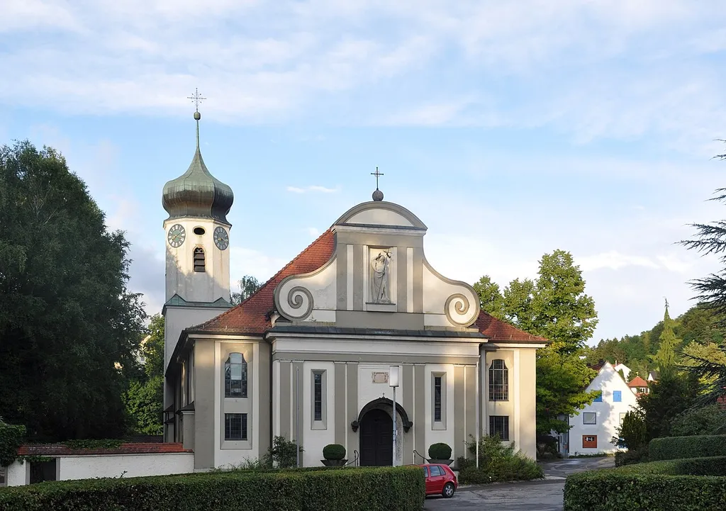 Albstadt-Lautlingen, Katholische Pfarrkirche St. Johannes Baptista, Ansicht von Westen