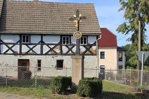 Betkreuz Burgwallstraße 13 (bei)