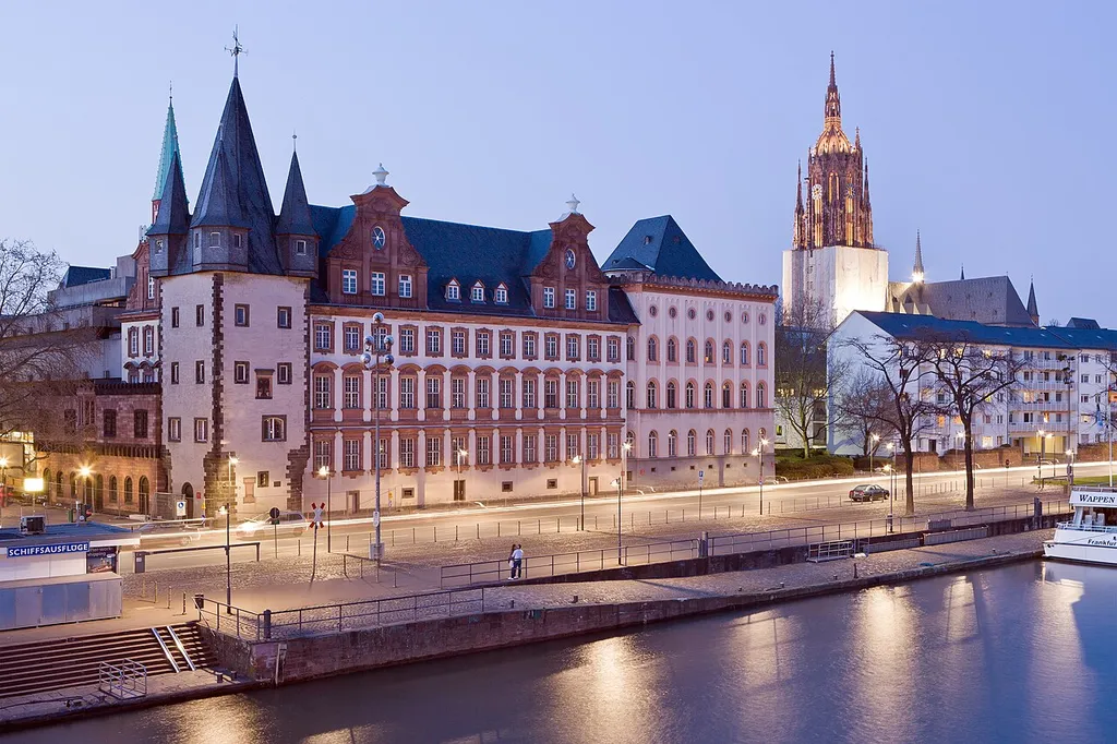 Frankfurt on the Main: Saalhof as seen from the Eiserner Steg (Iron Bridge), in the background the spire of Frankfurt Cathedral