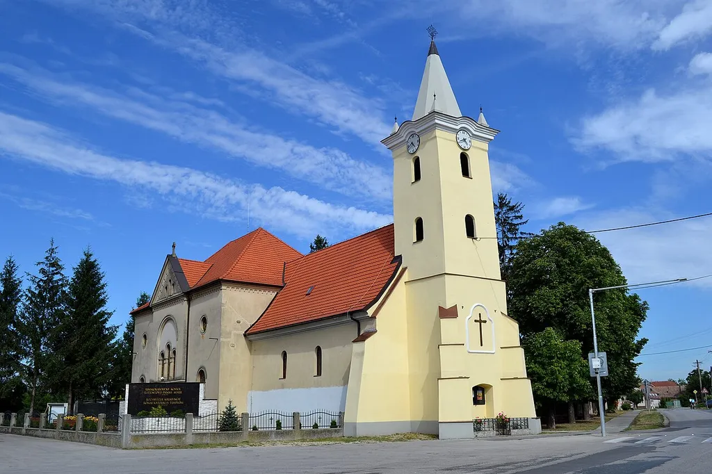 This media shows the protected monument with the number 108-25/0 CHMSK/108-25/0,CHMSK/108-25(other) in the Slovak Republic.
