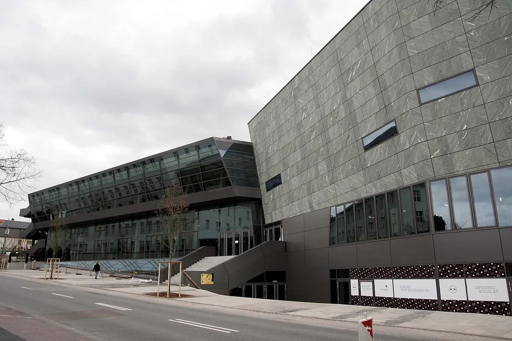 Darmstadtium