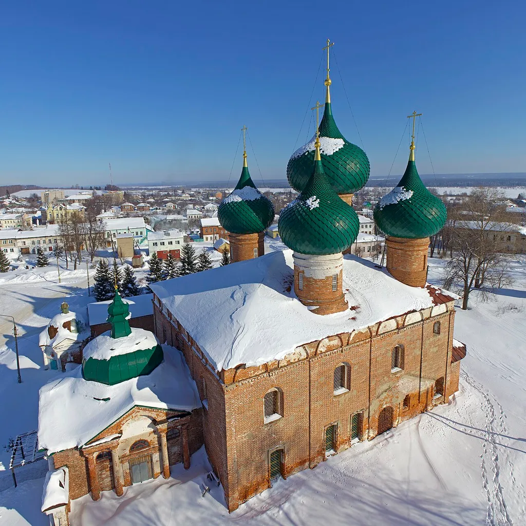 Церковь Рождества Богородицы: центр, Великое, Гаврилов-Ямский район, Ярославская область