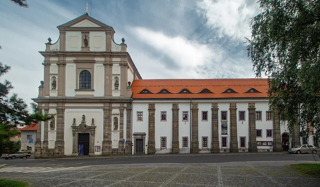 Česká Lípa klášter augustiniánů a bazilika Všech svatých