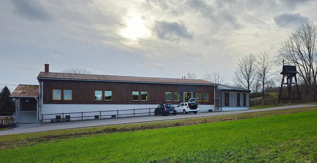 Evangelisch-lutherische Kirche Reumtengrün (erbaut 1972, Anbau 2007)