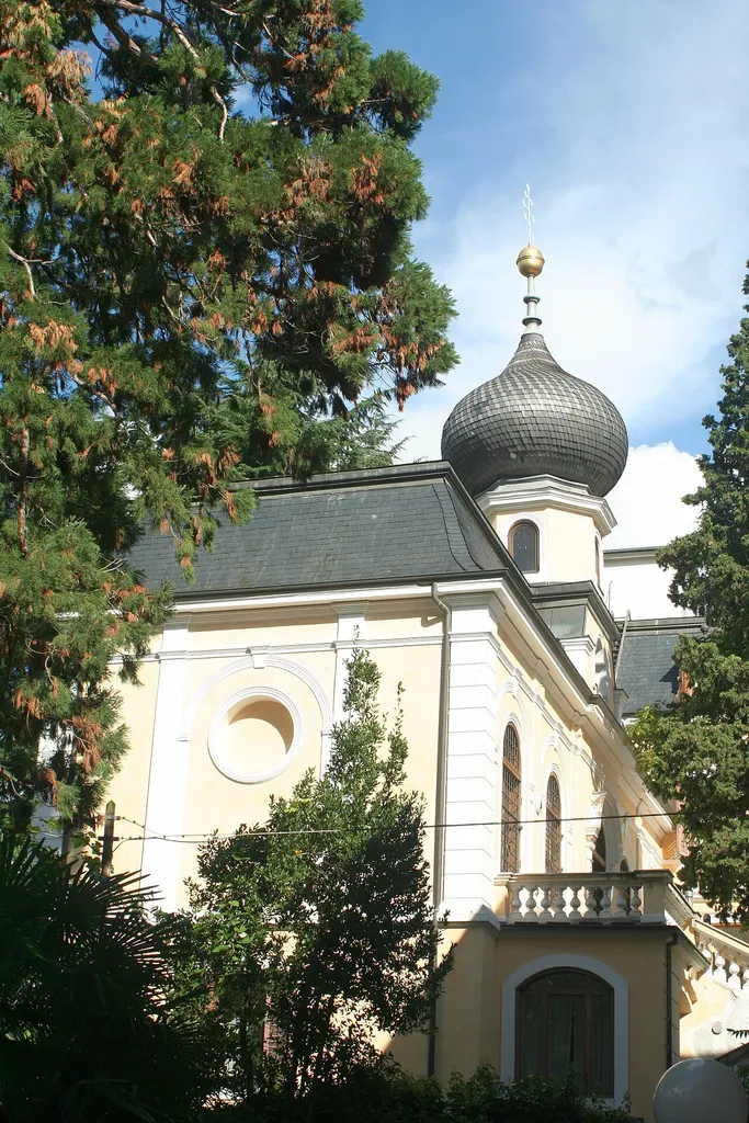 Zarenbrunn mit Russisch-Orthodoxer Kirche St. Nikolaus - Villa Borodine
