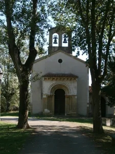 church of San Esteban (Sograndio)