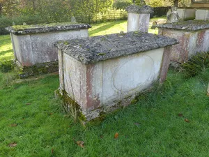 Table tomb 10 metres south of St Mary's Church [NHLE 1229762]
