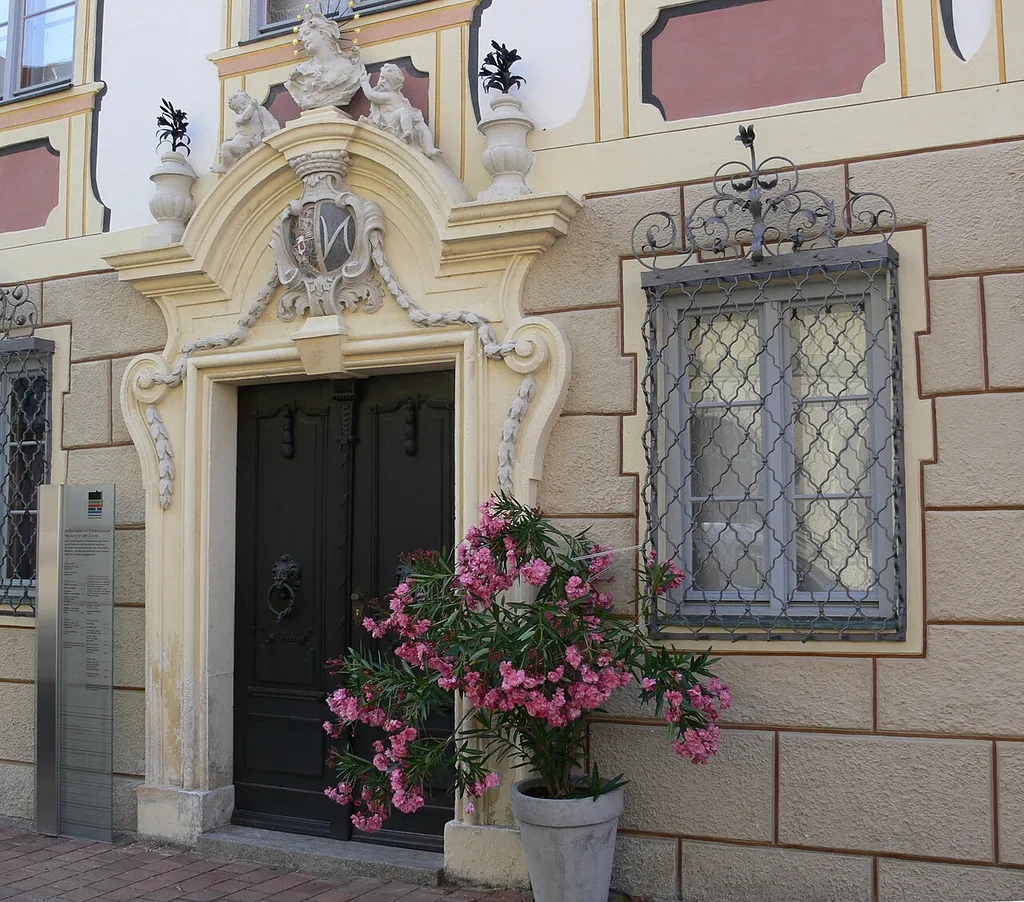 Eingang zum Stadtmuseum Neuburg an der Donau