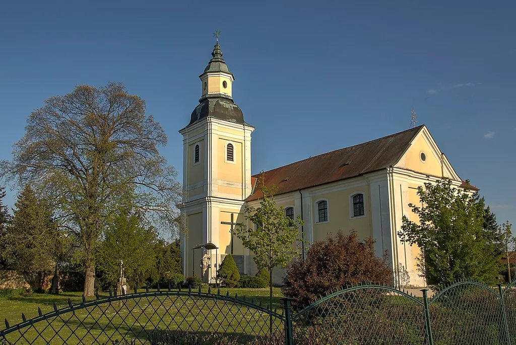 Kath. Pfarrkirche Auffindung des hl. Kreuzes