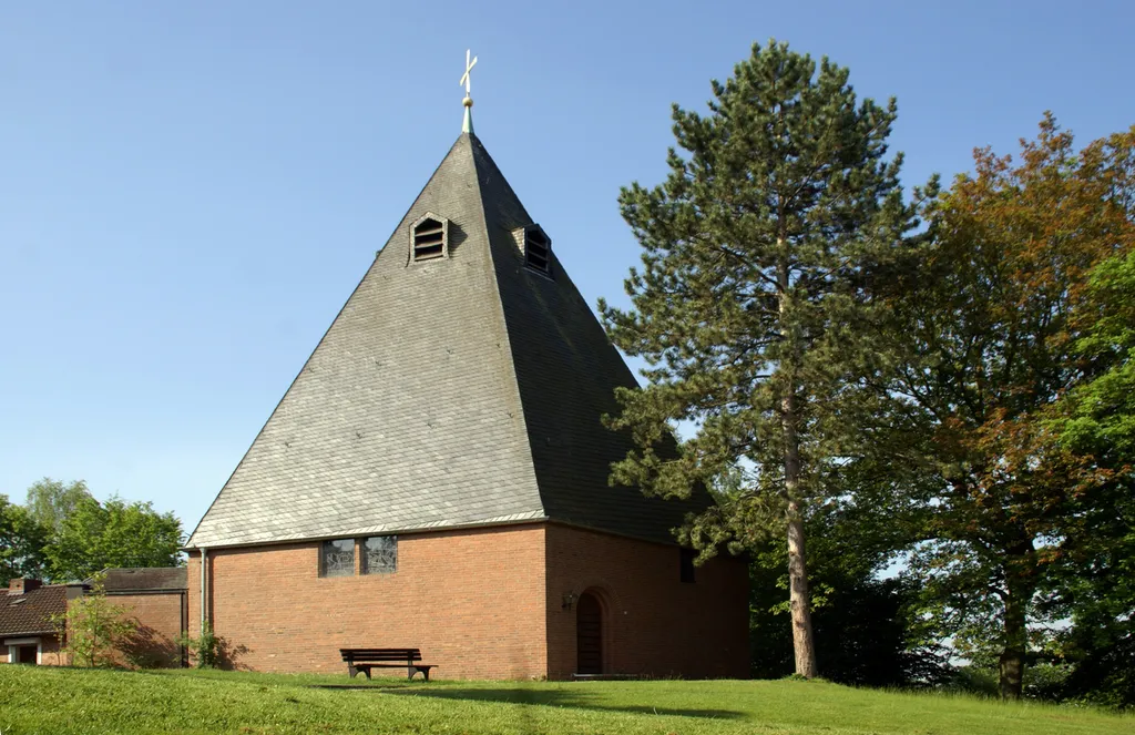 The Protestant Jesus-Christus-Kirche in Witterschlick, community Alfter
