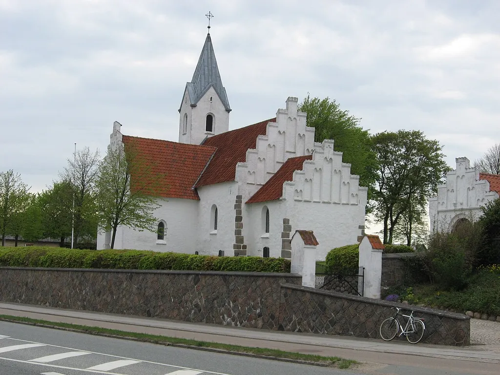 Sønder Aarslev Kirke in Sønder Årslev Sogn, Denmark.