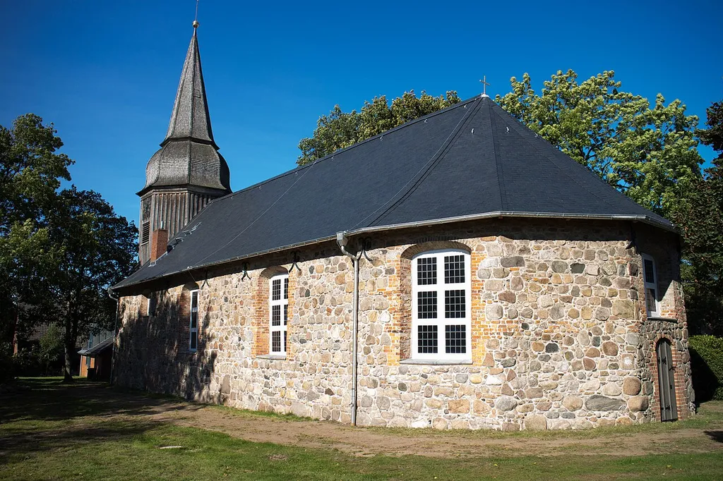 Nicolai Kirche Elstorf von SW