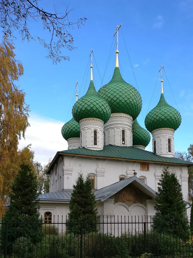 Церковь святителя Николая ("Николы в Меленках"): улица Стачек, во дворе дома 56, Ярославль, Ярославская область