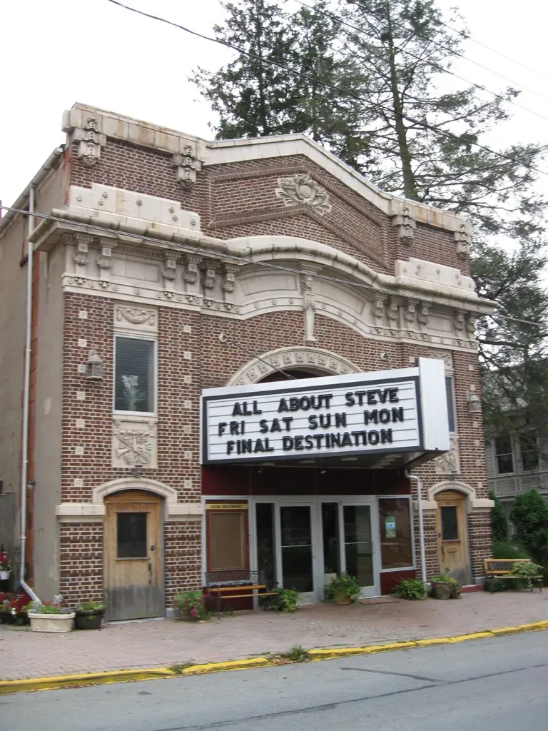 Pine Grove Theatre