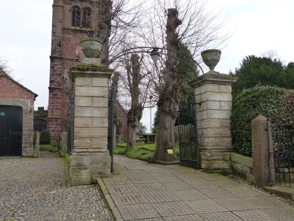 Gates and gate piers, St Andrew's Church: Grade II listed building in w:Tarvin, Cheshire.