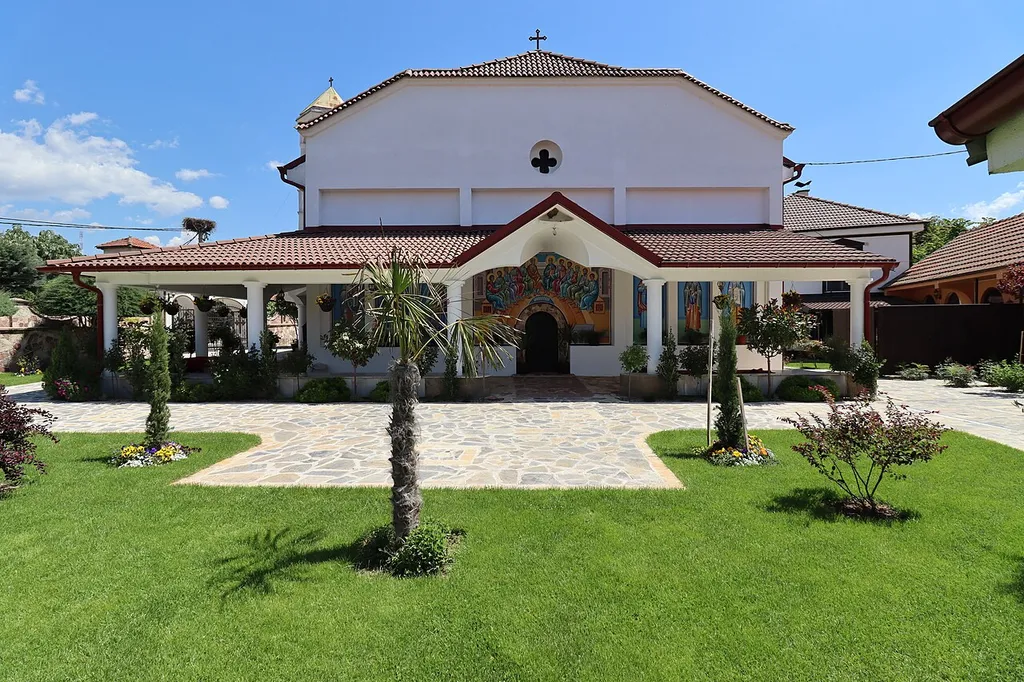 The western side of St. George Church in the village of Novo Selo