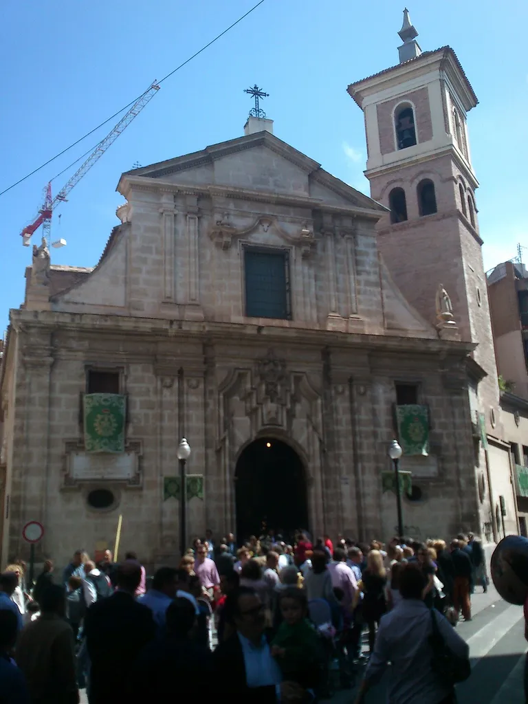 Fachada principal de la Iglesia de San Pedro de Murcia (España). Siglo XVII.