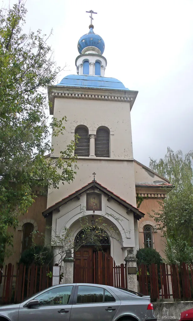 Église Orthodoxe Russe Saint-Nicolas. 5, rue Sainte-Geneviève, F-69006 Lyon, France. Église orthodoxe non canonique (église orthodoxe russe hors frontières - Autorité suprême provisoire de l'Église.)
