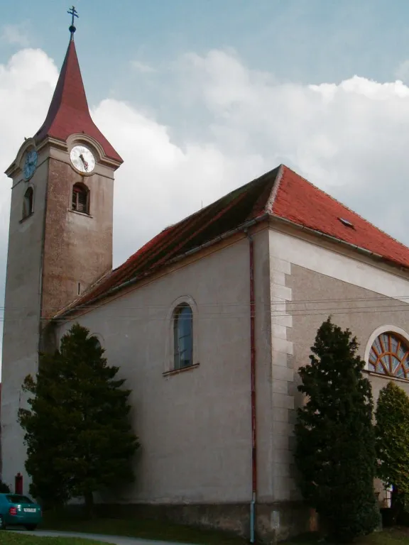 Kostel Nanebevzetí Panny Marie ve Starém Hobzí