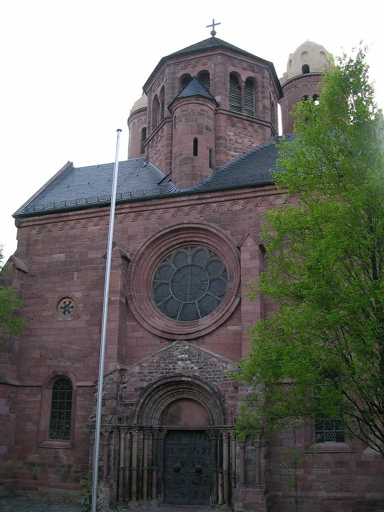 Worms, Portal der Pauluskirche
