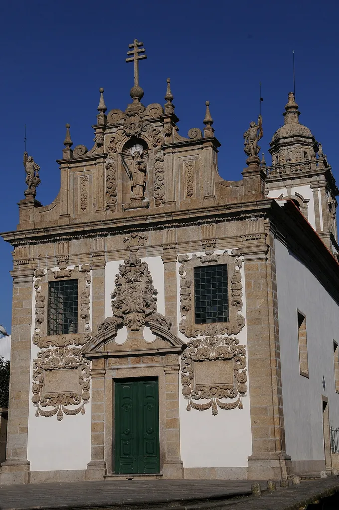 Foto da Igreja de S. Vicente em Braga, Portugal.