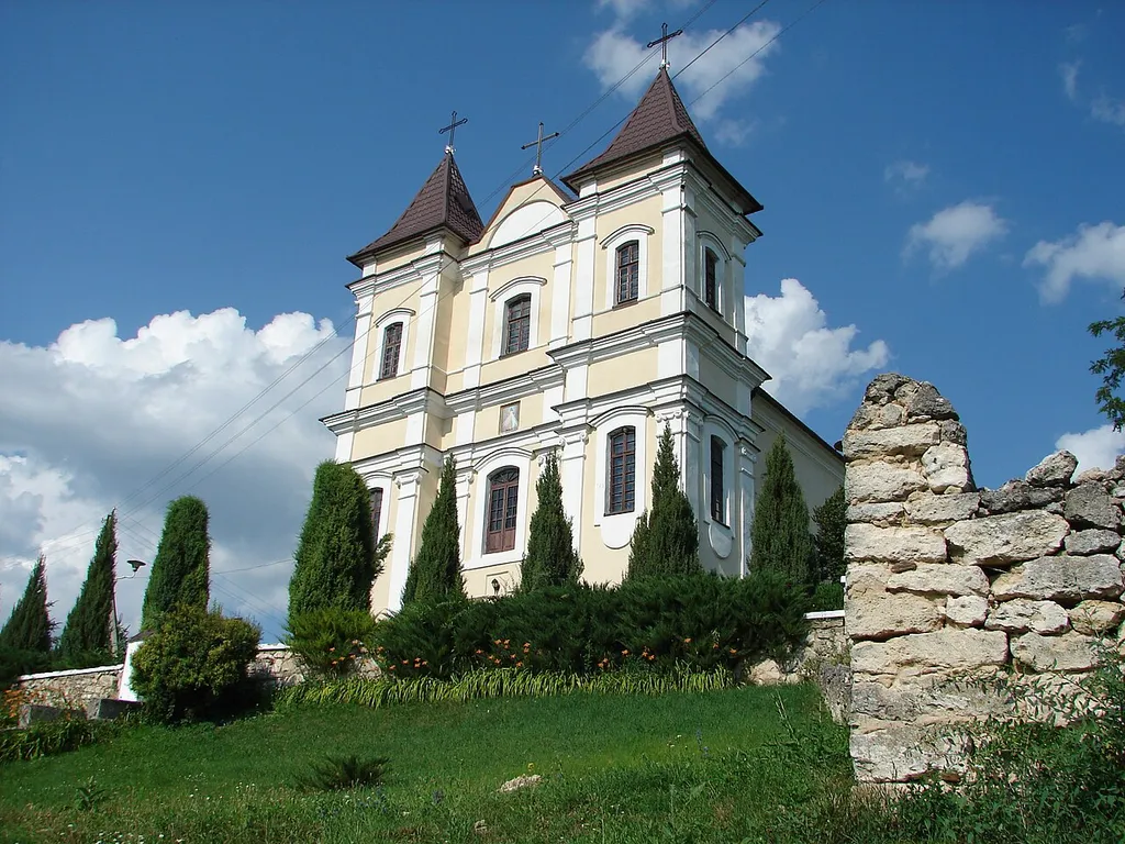 This is a photo of a natural heritage site in Moldova, id: