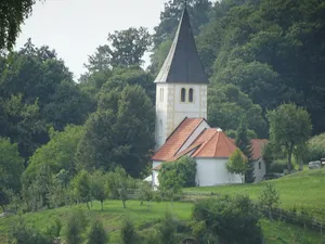St. Michael's Church (Pečica)‎