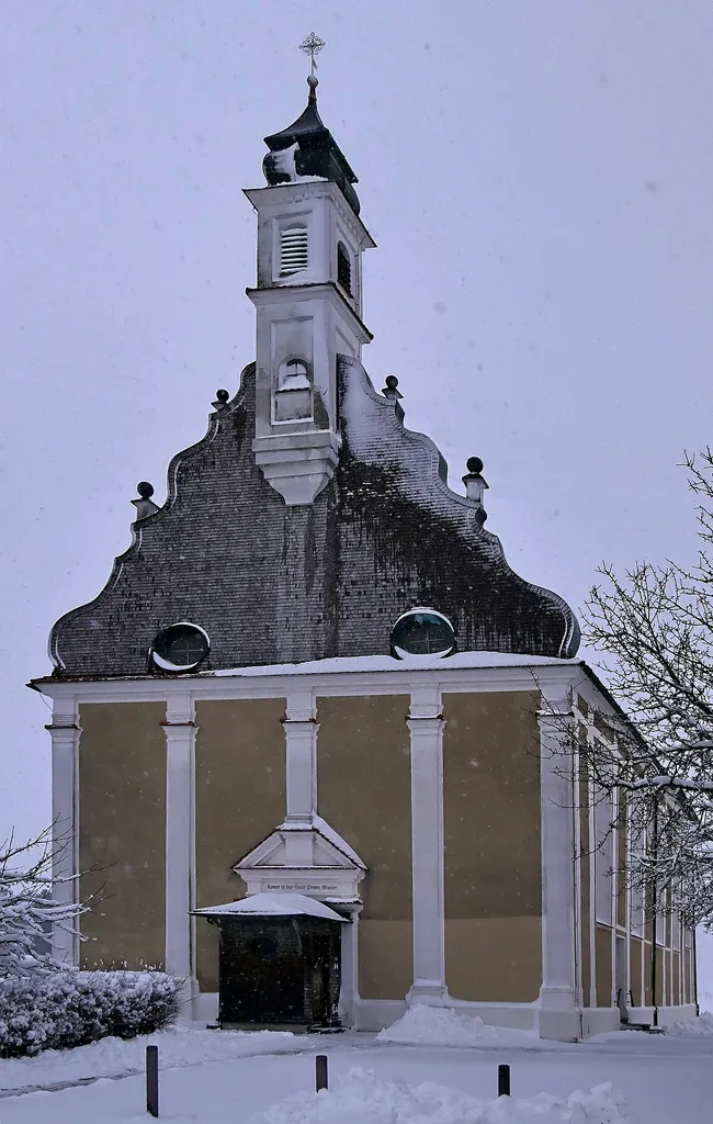 Wallfahrskapelle Maria Schnee in Lehenbühl bei Legau - Aussenansicht im Winter