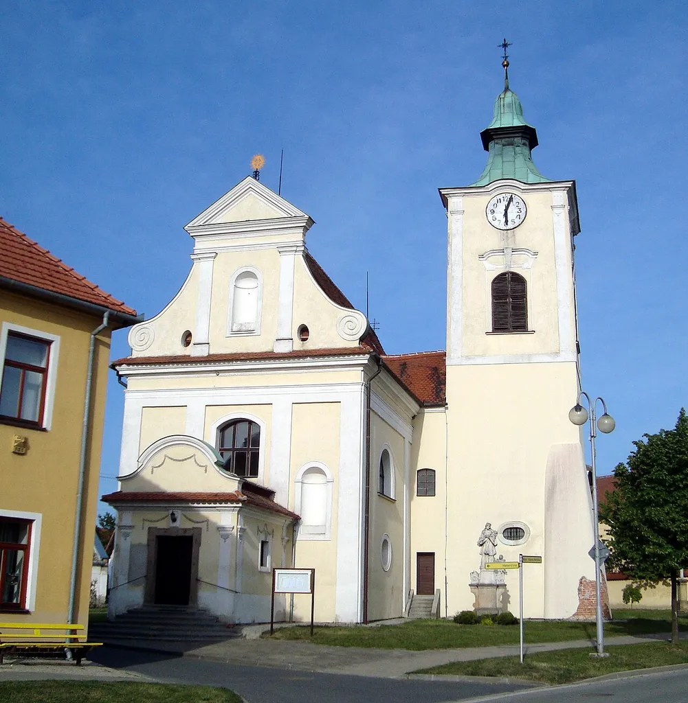 Ostrovačice kostel sv. Jana Křtitele a sv. Václava