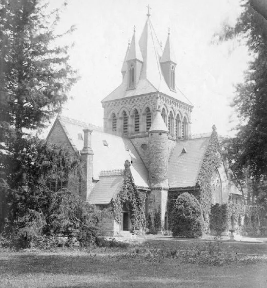 Trinity Church, 33 Mercer Street, before 1914. The church was built in 1868, and was designed by architect Richard Mitchell Upjohn. In this photograph, the church still has its original tower. The tower was replaced with a taller one during extensive renovations by architect Ralph Adams Cram in 1914-1915.