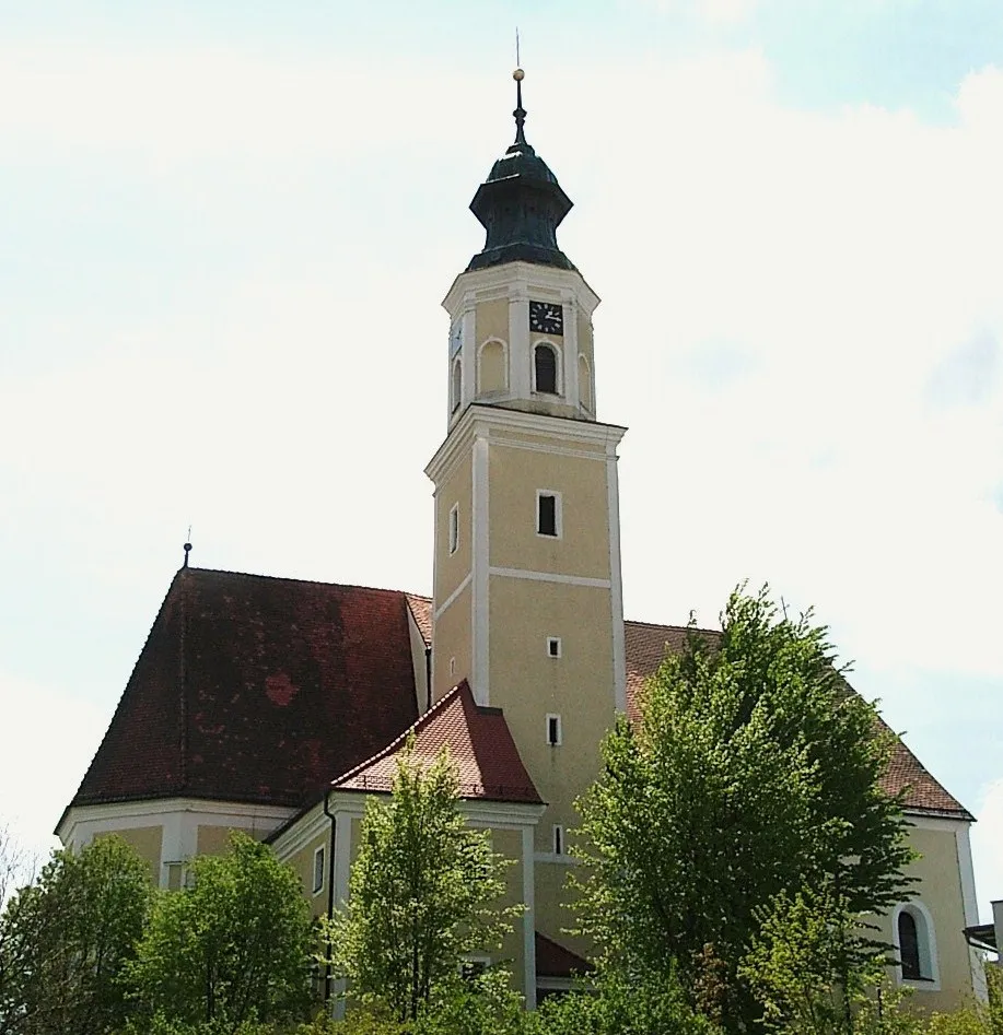 Die Pfarrkirche von Münzkirchen This media shows the protected monument with ObjektID 59141 in Austria. (Commons, de, Wikidata)