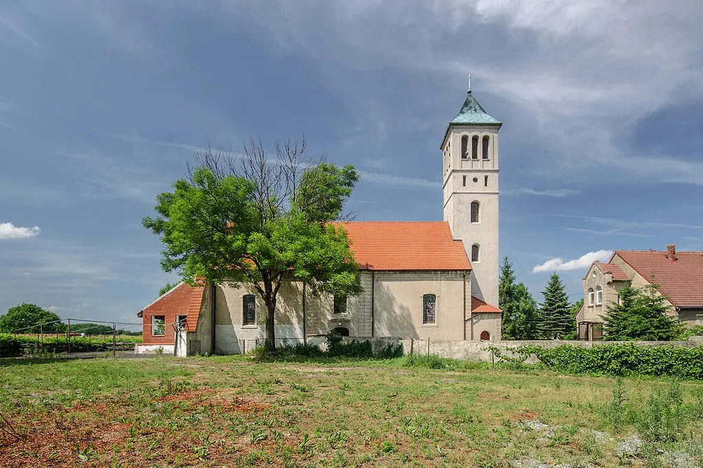 Nasławice, kościół par. p.w. św. Józefa Oblubieńca, 1707, 1859