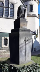 Kriegerdenkmal Emmauskirche Kaditz