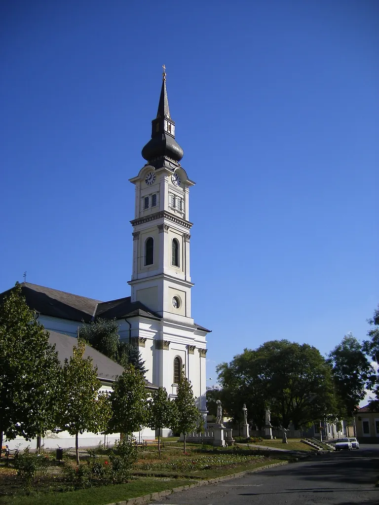 Mezőkövesd, Szt. László-templom