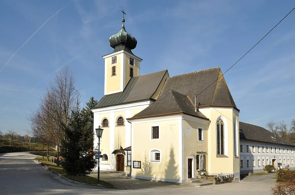 Kath. Pfarrkirche Maria Laah