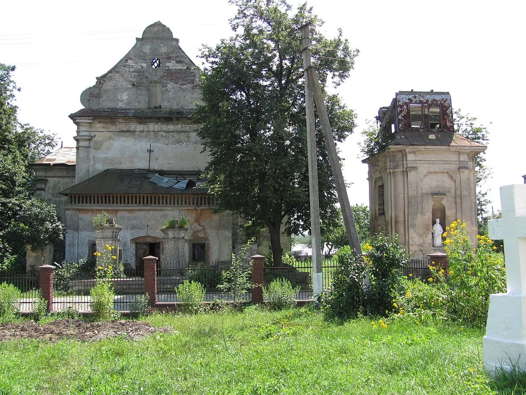 Костел (мур.) , с. Михальче ,