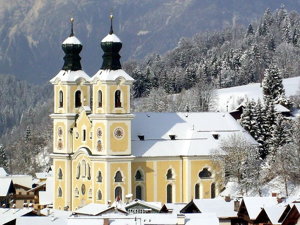 Roman-Catholic parish church St. James und St. Leonard of Hopfgarten im Brixental, Tyrol (Austria)