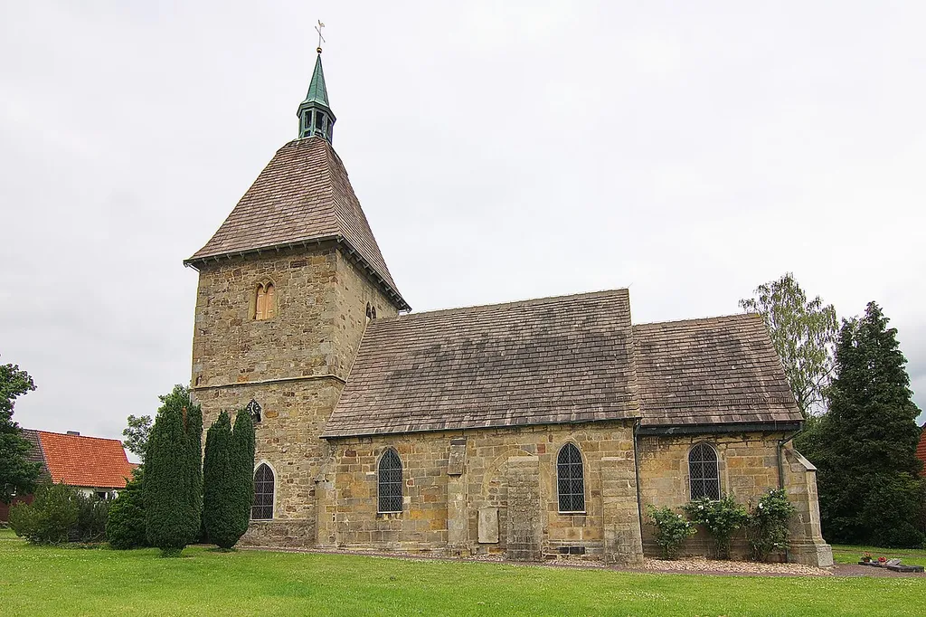 Pfarrkirche St. Ägidien, als Bruchsteinbau erbaut in der ersten Hälfte des 15. Jahrhunderts auf den Resten einer Vorgängerkirche von 1200.