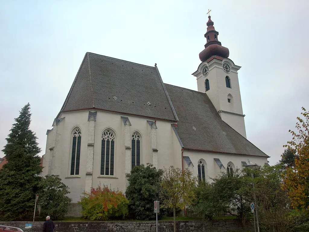 Kath. Pfarrkirche hl. Pantaleon This media shows the protected monument with ObjektID 28386 in Austria. (Commons, de, Wikidata)